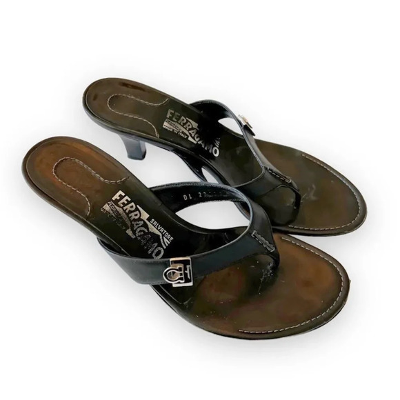 Salvatore Ferragamo Shoes - Salvatore Ferragamo Size 7C Black Leather Strappy Sandal Equestrian Hardware Y2K